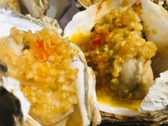 -蚝哥花姐湛江烤生蚝(美丽湾市场店)