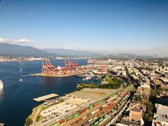 -Top Of Vancouver Revolving Restaurant