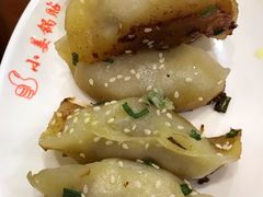 牛肉鍋貼-小姜锅贴(凤凰街店)
