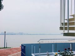 -游心咖啡(青山滨江店)