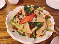 -陈熹公民族美食文化餐厅(中华广场店)