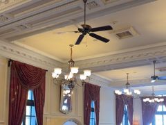 -Salon de Ville浦江汇(上海外滩华尔道夫酒店店)