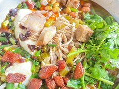 -老五鸡丝豆花面粉(瑞金北路68号院店)