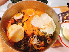 冬阴功大虾线食-火山屋台(新街口创始店)