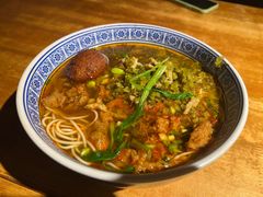 -沪西老弄堂面馆(定西路店)