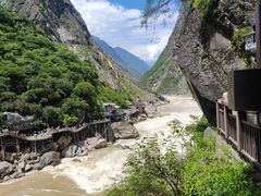 -丽江虎跳峡景区-售票处