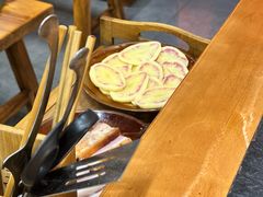 -阿山卓·野生菌火锅·纳西火塘烤肉