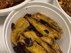 -鑫记婆婆兔·成都特产·兔头手撕兔(太古里店)