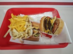 -In-N-Out Burger(LAX)