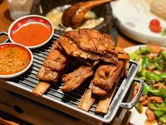 手抓羊排-敏珠拉姆藏餐·南京厨房(富春江东街店)