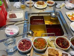 -海底捞火锅(杭州滨江九宜城店)