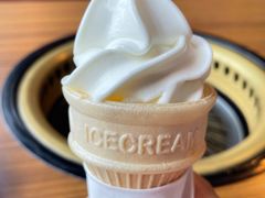冰淇淋-炼火烤肉店