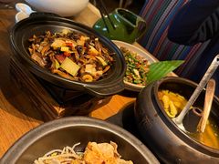 -云海肴·汽锅鸡·云南菜(天山百盛优客店)