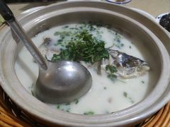 -天乐农家鱼头王(天目湖店)