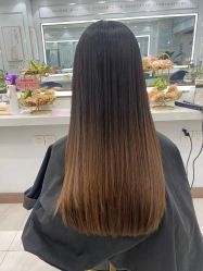 -镁连社·美联社