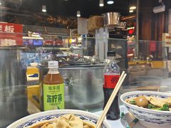 -皖佬板安徽牛肉板面(西站食宝街店)