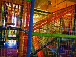 -宝燕乐园(闵行旗舰店)