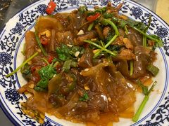 香菜粉皮肉丝-大众酸菜鱼(梨花巷总店)