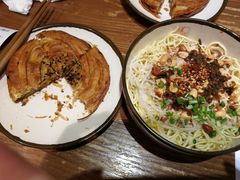 -谭师爷龙抄手(白下路店)