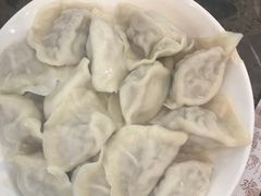 -周家大连水饺(美专校街店)
