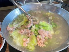 -肖四女乐山跷脚牛肉(南汇大学城生活广场店)
