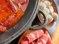 -重庆故事姊妹老火锅(财经学院店)