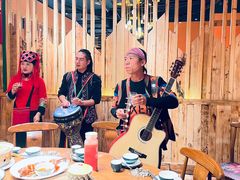 -老滇山寨•云南特色菜•地方菜•民族风情歌舞表演(金碧店)