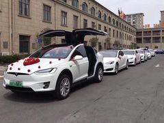 -TESLA 特斯拉(上海太古汇体验店)