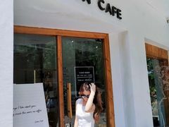 门面-COTTON CAFE(德信·中外公寓店)