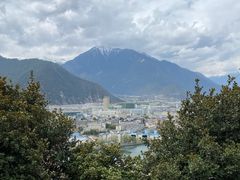 -比日神山