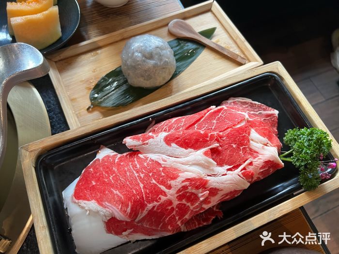 湊湊火锅·茶憩(南京东路悦荟店)图片