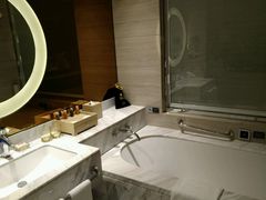 -上海中航虹桥机场泊悦酒店