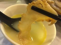 -鲜入围煮花胶鸡海鲜火锅