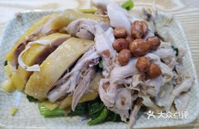 Fan Chicken Thighs Mixed with Hand-Torn Chicken