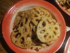 -老三样·美食研究中心(世贸路店)