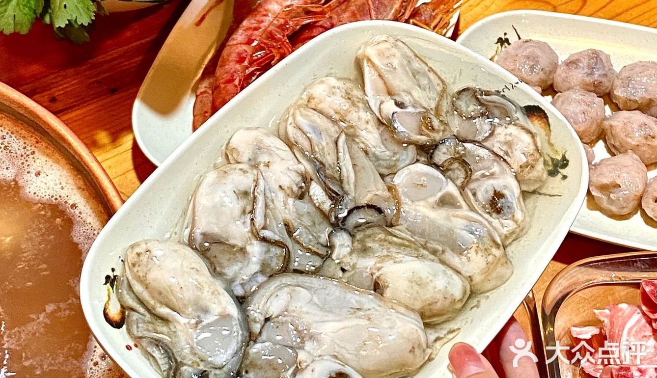 哈尔滨必吃铜火锅！！我被冒牛肉迷住了🤩