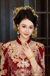 点击看大图 -艾拉·女王婚纱礼服馆