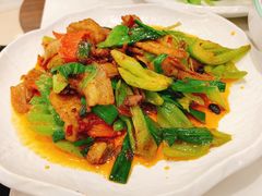 -犇逸·乐山跷脚牛肉·四川现炒(览海店)