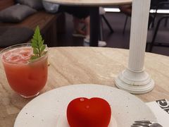 香草巴伐利亚-玲婧胡同·生日蛋糕·餐厅(嘉里城店)