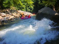 -雅鲁激流探险漂流