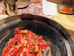 -蚂蚁洞·烤肉大营地(上海静安大悦城店)