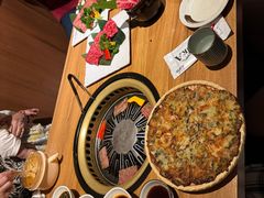 -炼火烤肉店