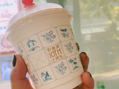 燕麦桂花乌龙拿铁-Manner Coffee(大宁国际商业广场店)