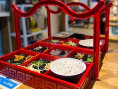 -勺子米线·云南传统小吃市集(四方街店)