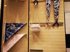 -Chanel(德基广场店)