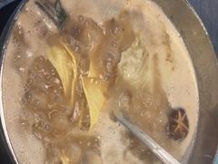 -四季喧黔味豆米火锅(万达广场店)