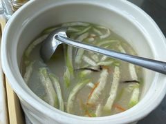 -渔顺生·顺德鱼生·粥底火锅·桑拿鸡(渔人码头店)