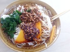 凉米线-洪记凉米线(新兴路店)