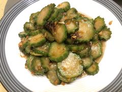 山葱花炝丝瓜-忠顺斋易州印象烤鸭店(东关新村店)