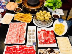 -楼外楼大刀肉传统火锅居(幸福街店)